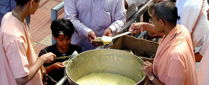 Food Relief – Feed Someone in Need photo 5